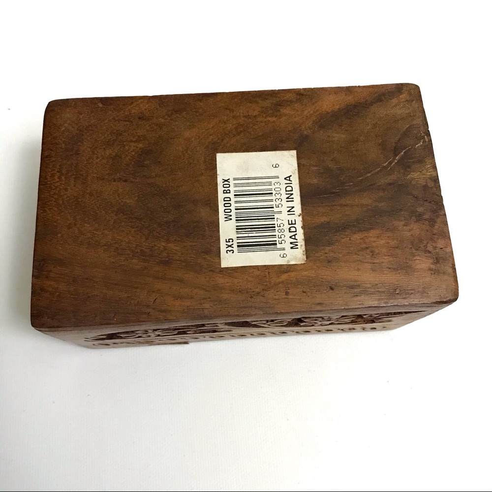 Vintage Handmade Wooden Box Handcarved - Picture 14 of 16